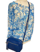 Load image into Gallery viewer, TAMMY Italian leather large cross body bag