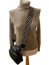 Load image into Gallery viewer, Detachable patterned bag strap for camera bag