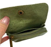 Load image into Gallery viewer, BECKY  Small Italian leather button purse