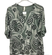 Load image into Gallery viewer, Swirl print cotton top
