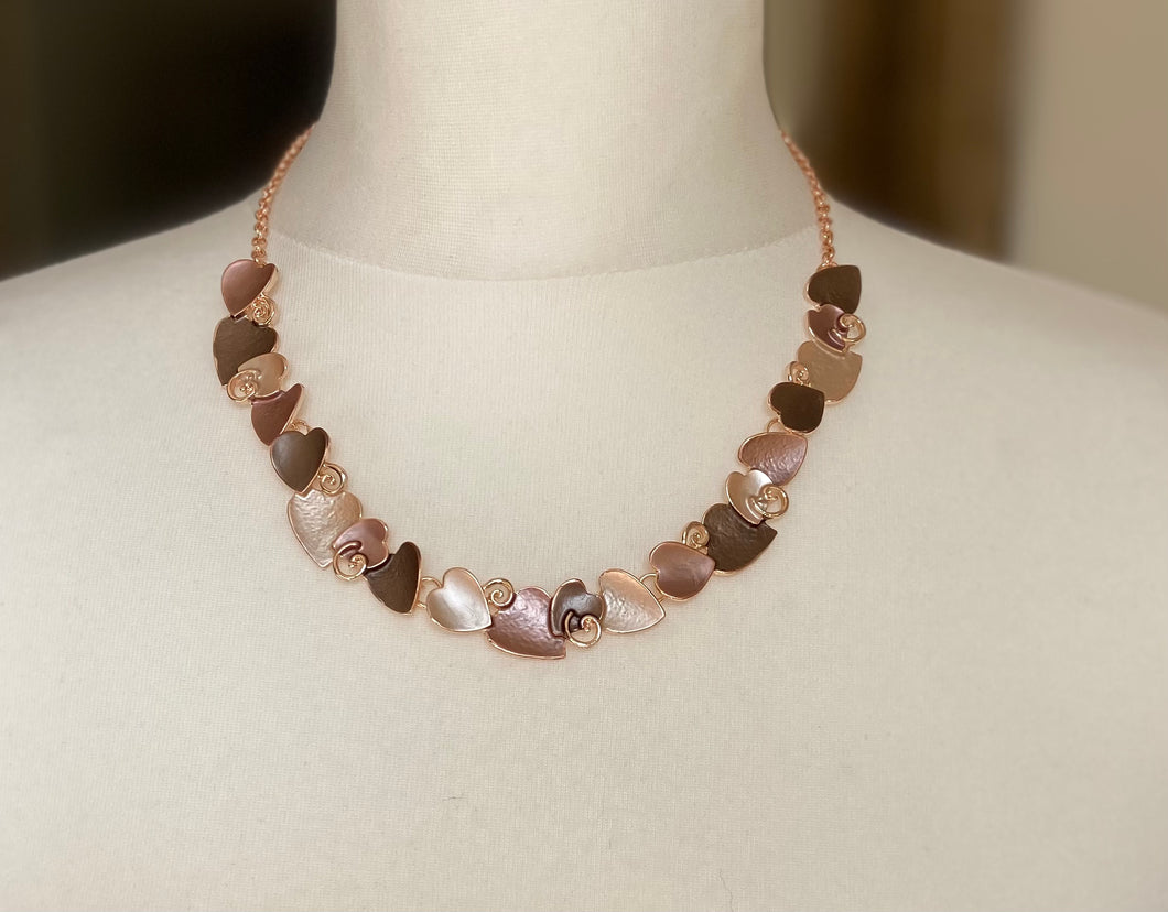 Brown hearts necklace