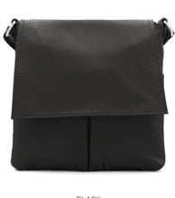 Load image into Gallery viewer, PEYTON Italian leather large cross body bag
