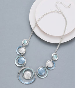 Blue circles necklace