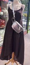 Load image into Gallery viewer, Linen strappy dress
