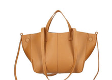 Load image into Gallery viewer, FIONA  Italian leather handbag
