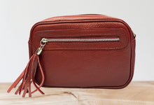 Load image into Gallery viewer, TAMMY Italian leather large cross body bag
