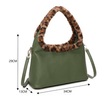 Load image into Gallery viewer, Faux fur trimmed hobo bag
