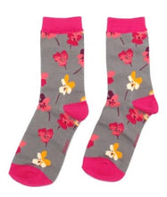 Load image into Gallery viewer, BAMBOO SOCKS
