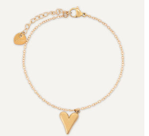 Heart clasp bracelet in silver or gold
