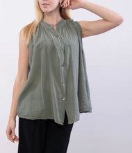 Load image into Gallery viewer, Cotton sleeveless top

