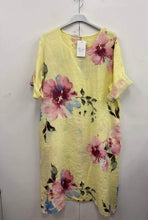 Load image into Gallery viewer, Floral print linen dress
