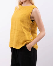 Load image into Gallery viewer, Sleeveless linen top

