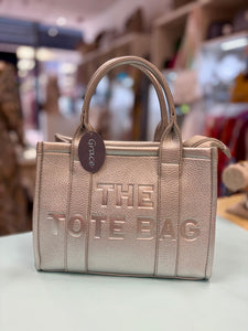 ‘Tote’ bag with detachable shoulder strap