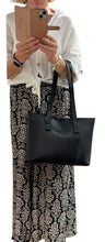 Load image into Gallery viewer, AMBER Italian leather handbag
