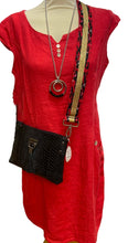 Load image into Gallery viewer, Plain linen button dress with side pockets
