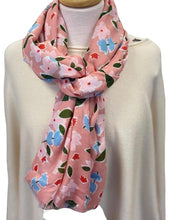 Load image into Gallery viewer, Retro flower print scarf in pink &amp; blue
