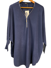 Load image into Gallery viewer, Cashmere-feel zip front oversized jumper
