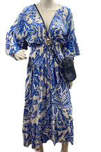 Load image into Gallery viewer, Floral shirred waist midi dress
