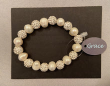 Load image into Gallery viewer, White &amp; crystal elasticated bracelet
